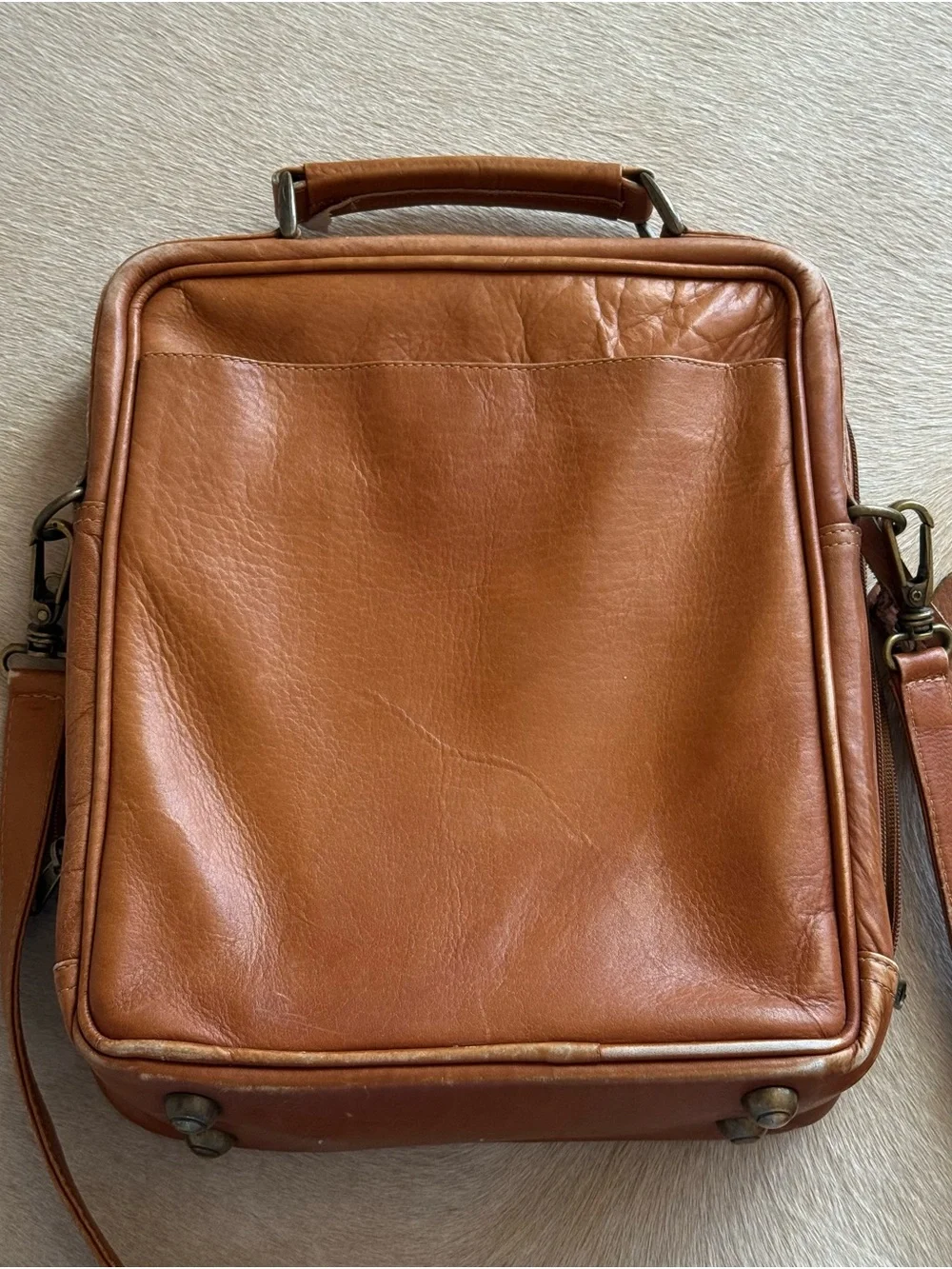 Collectible Orvis Tan Leather Messenger Bag with Front Pockets- made in Columbia